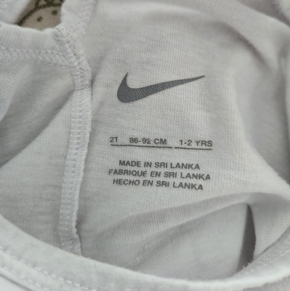 Nike White Tank with Multicolor Logo - Picture 4 of 4